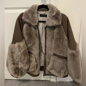 Amazing Women’s Fur Coat